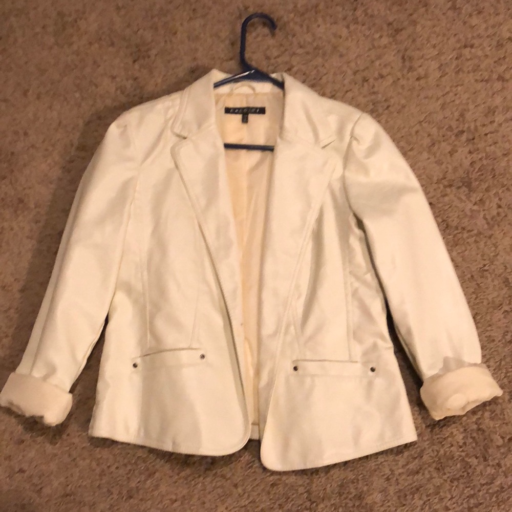 Cute Creme Jacket